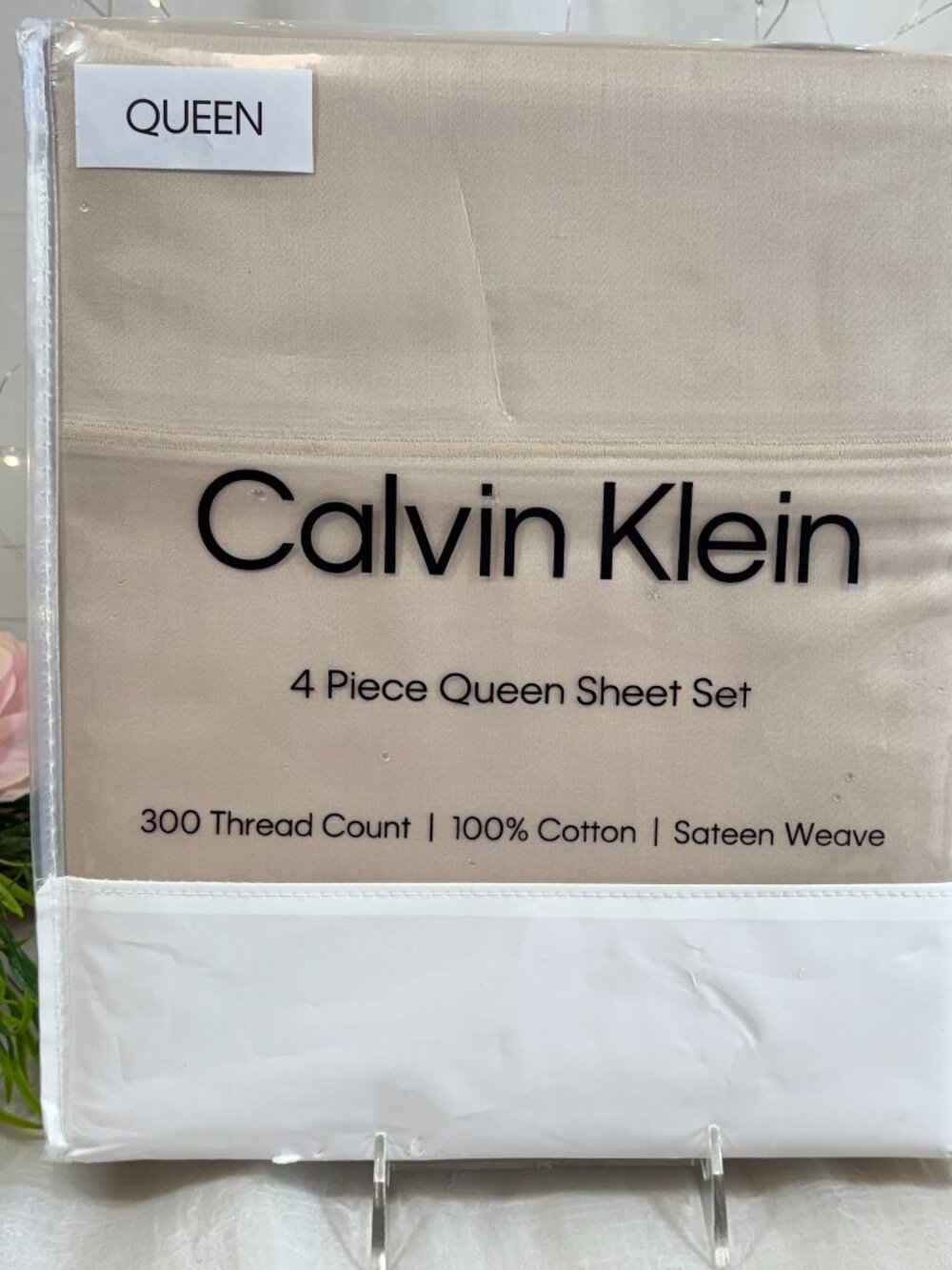 Calvin Klein Beige Sateen Weave 4 Piece Queen Sheet Set 300 Thread Count Cotton